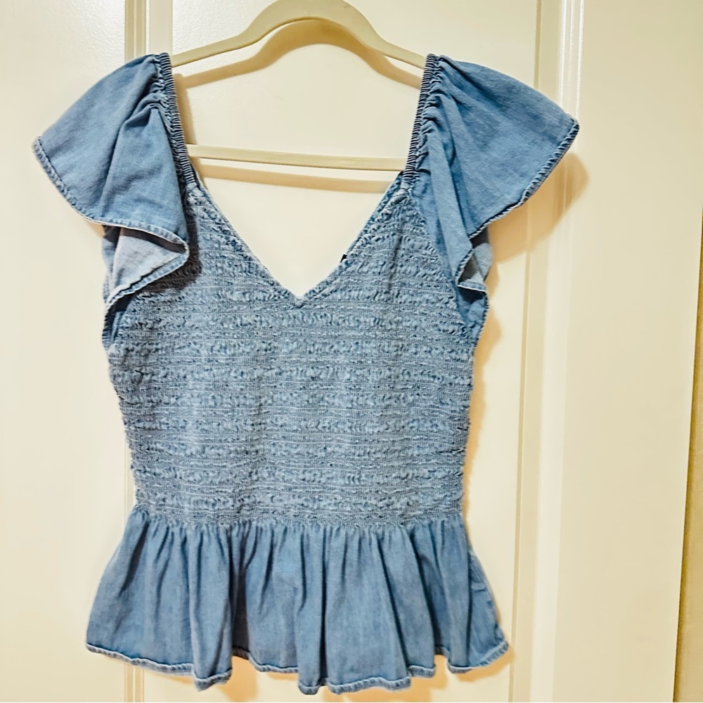 GAP Smocked Ruffle Sleeve Denim Peplum Top – Size L